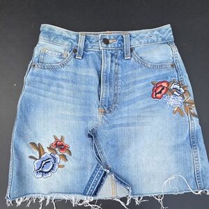 Abercrombie & Fitch Light Blue Denim With Floral Embroidery